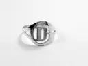 Anillo Inicial Calado con Triángulo