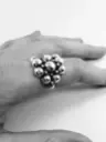 Anillo April