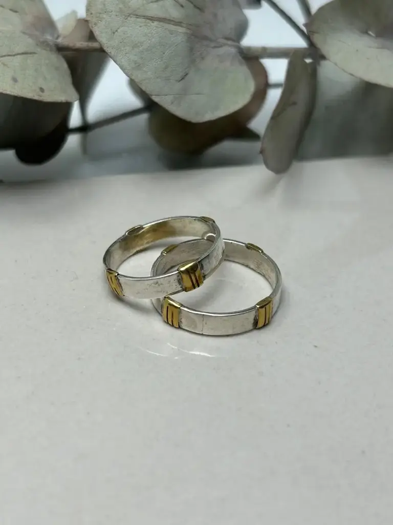 [APO.0013] Alianzas cinta con 4 pliques