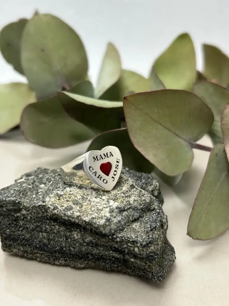 [AI.80] Anillo corazon con esmalte