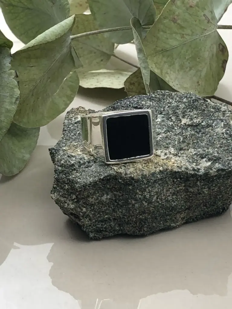 [ASH.0023] Anillo Sello Cuadrado Esmaltado de Plata