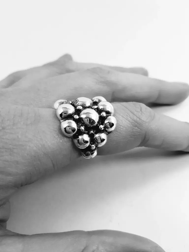 [PM.00003] Anillo April