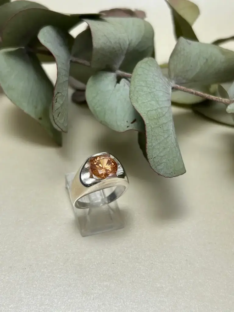 [AF.0103] Anillo cubic concavo