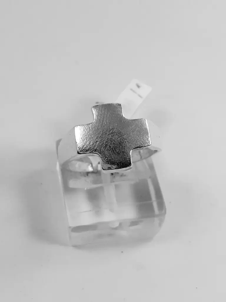 [AF.0034] Anillo Cruz del Equilibrio Chica