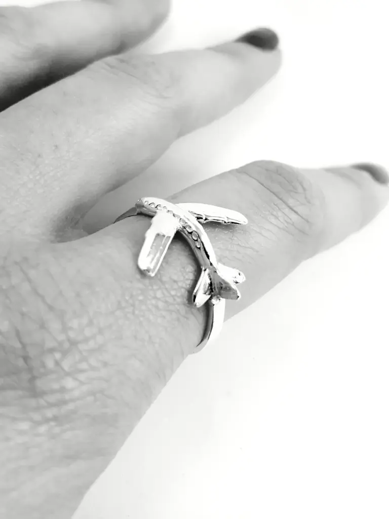 [AF.0046] Anillo Avión con Cuerpo Cinta